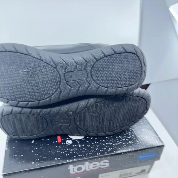 Totes Womens Slope Winter Snow Boots Waterproof Quilted Front Zip Black Size 9W - Picture 8 of 8